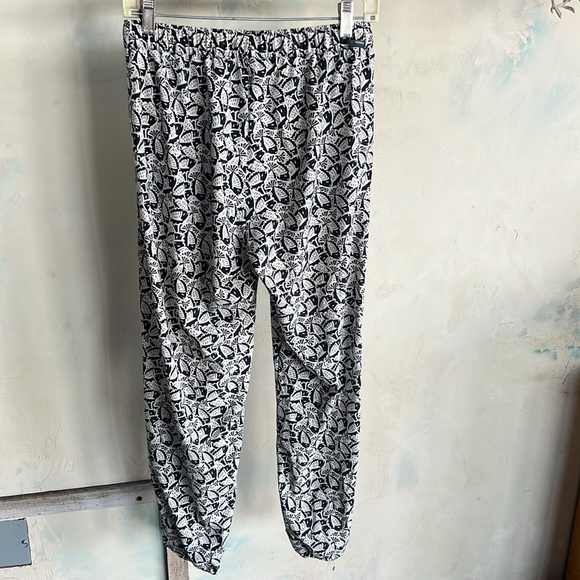 Toad&Co Sun-kissed Jogger - Picture 4 of 5